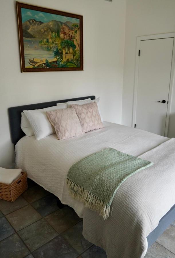 Cozy Family Hideaway, Sleeps 8, 4 Tv'S Yard, Shops Villa Сими Вали Екстериор снимка