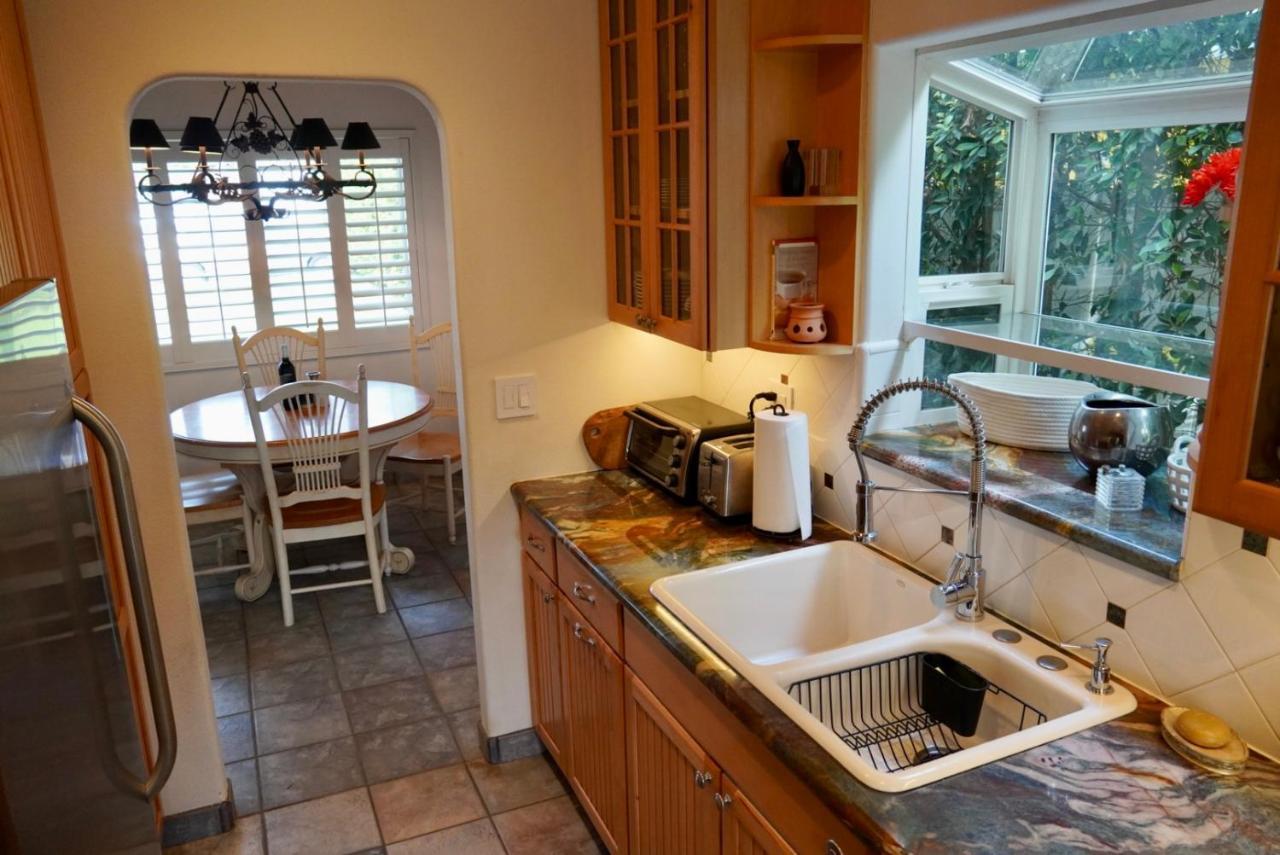 Cozy Family Hideaway, Sleeps 8, 4 Tv'S Yard, Shops Villa Сими Вали Екстериор снимка