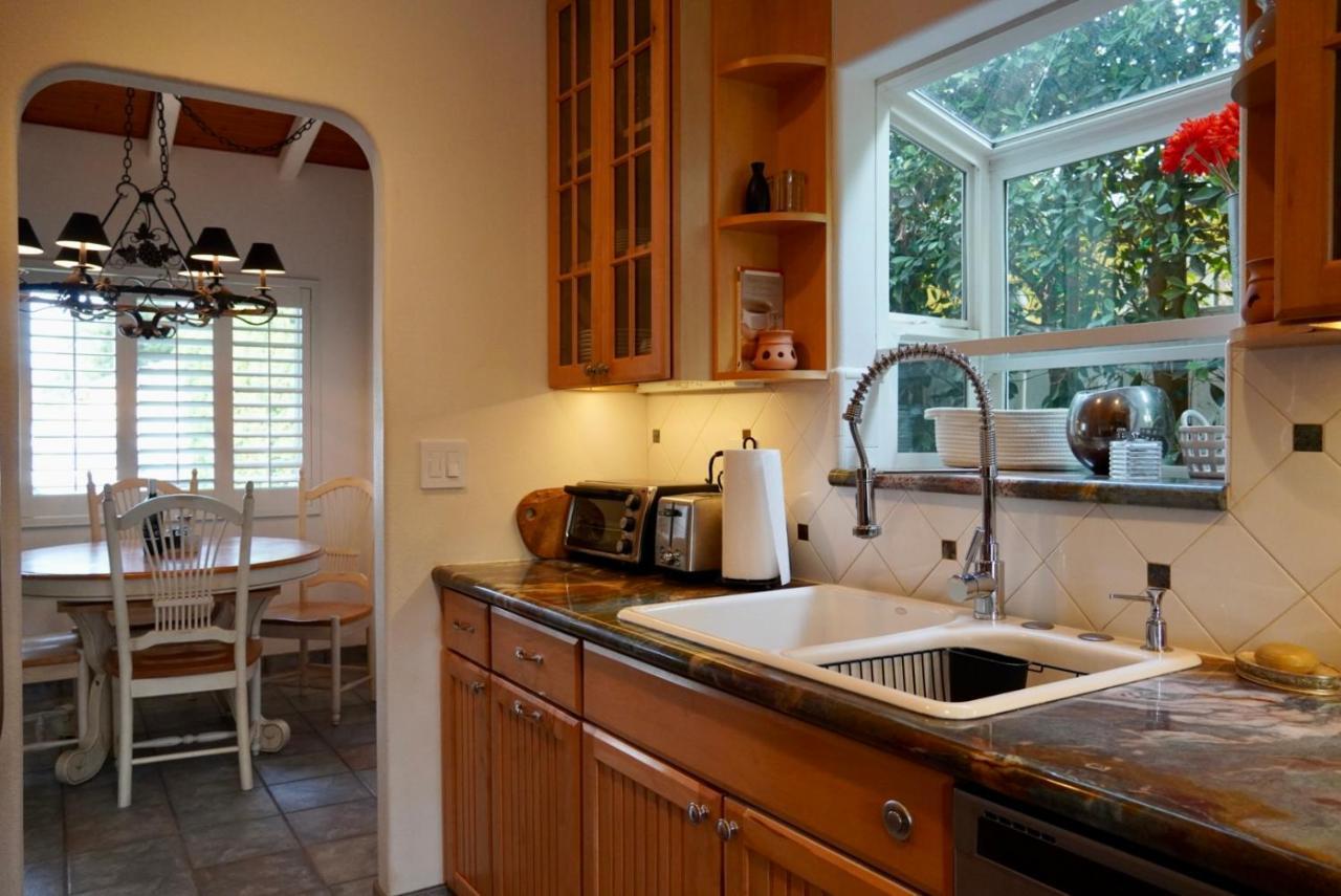 Cozy Family Hideaway, Sleeps 8, 4 Tv'S Yard, Shops Villa Сими Вали Екстериор снимка